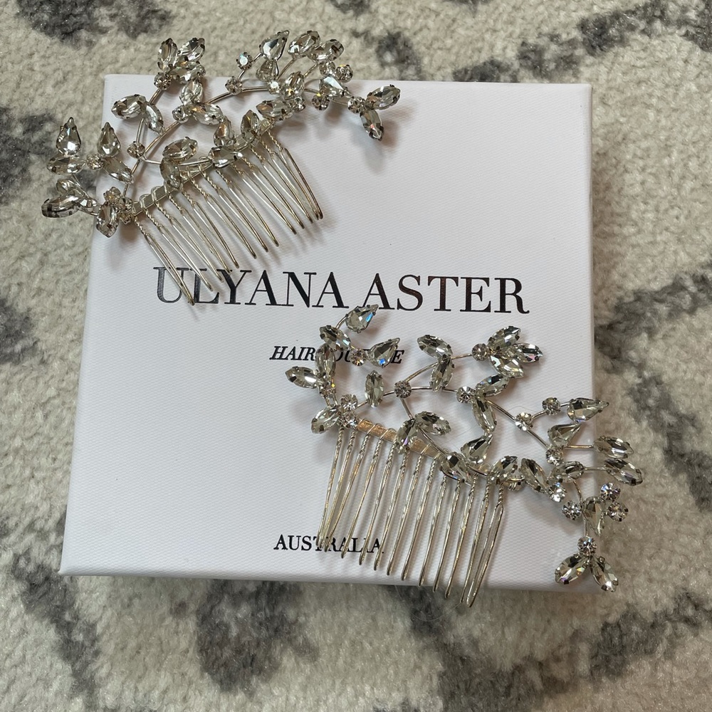 Ulyana Aster Amilia Hair Comb